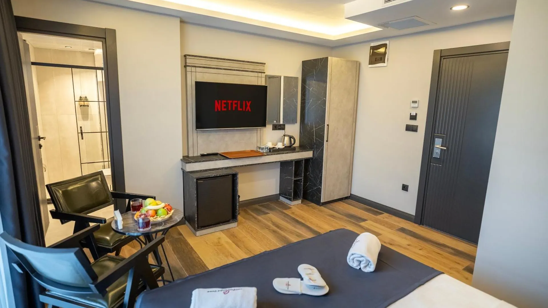 Comfort Point Three Hotel 伊斯坦布尔 0*,  土耳其